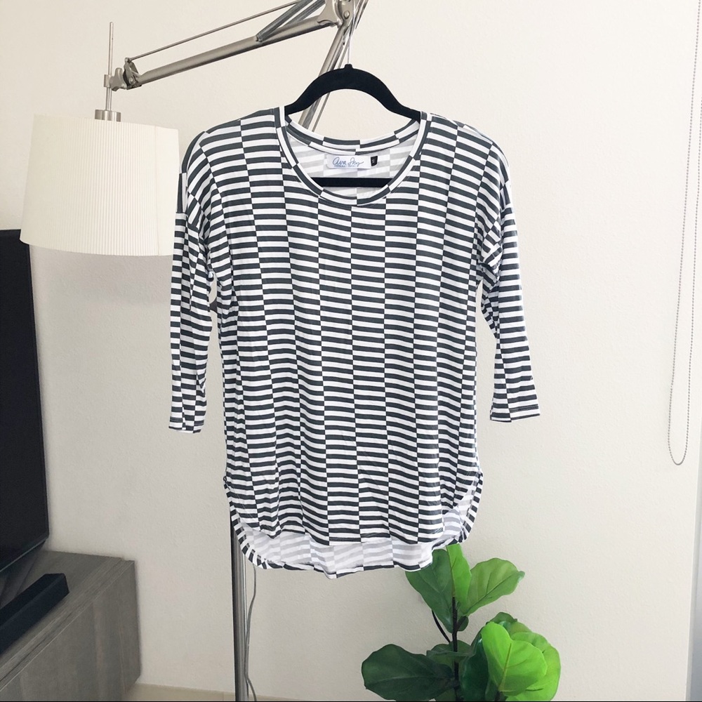Ava Sky Top Size X-Small